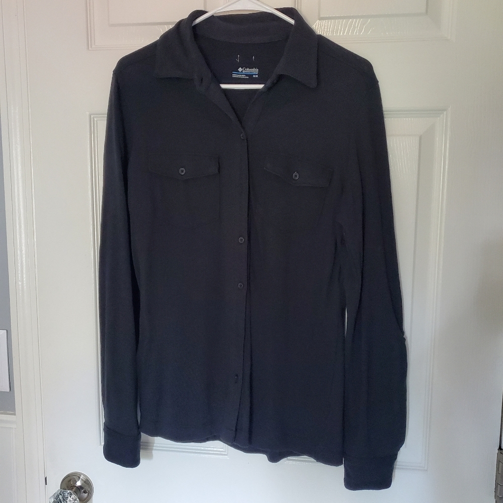 Columbia Casual Button-Down Shirt in Dark Gray